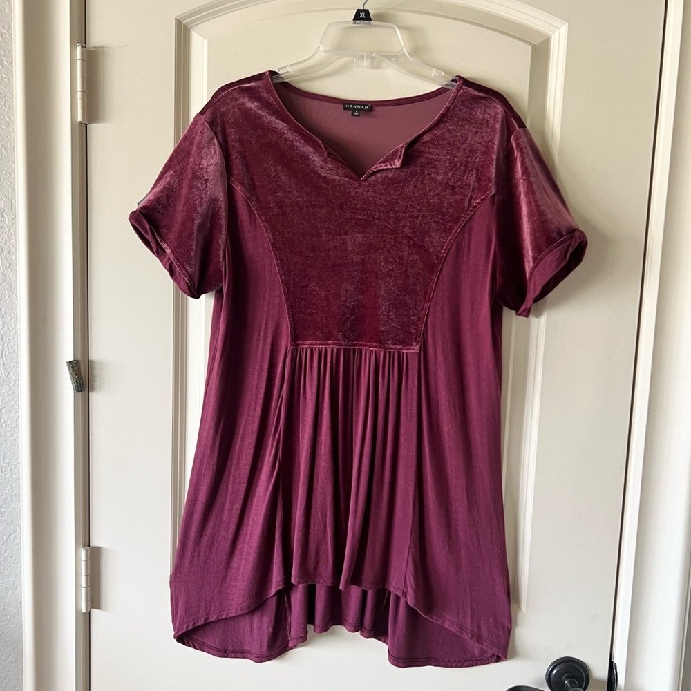 Hannah Maroon Velvet Trim Babydoll Tunic Top Large, like new